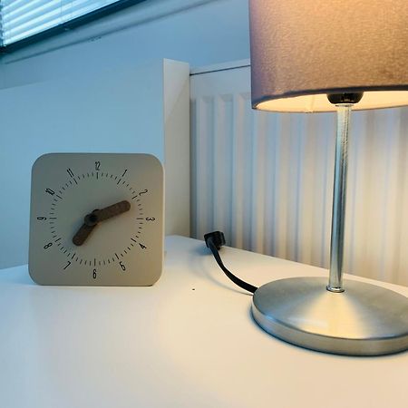 Feddersen Living Kernsanierte Ferienwohnungen - Gemuetlich - Netflix - Voll Ausgestattet - Zentral برونسبوتل الغرفة الصورة